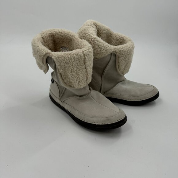 Crocs Ocean Minded Womens Winter Boots Faux Fur Lined Size 5 US / 35 EU - Picture 2 of 9